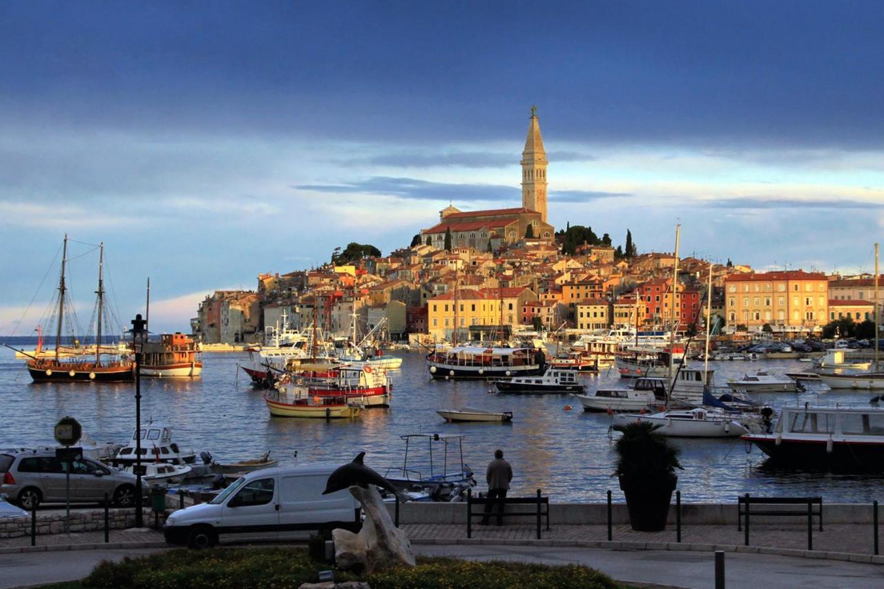 Apartments And Rooms By The Sea Rovinj - 19183 Exterior foto